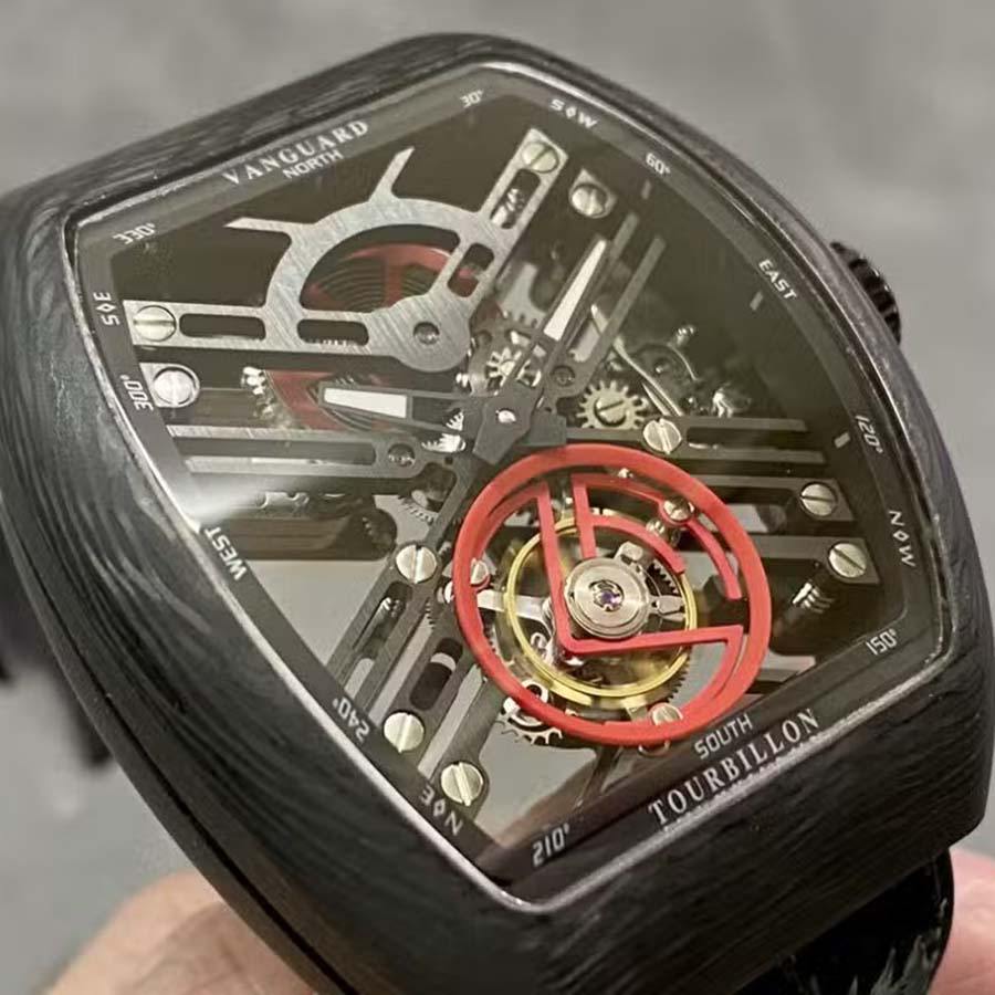 Zeitlose Replica Uhr: Franck Muller Vanguard, skelettiert, Tourbillon, schwarzes Carbon, Fiber ABF 45 mm – Bild 4