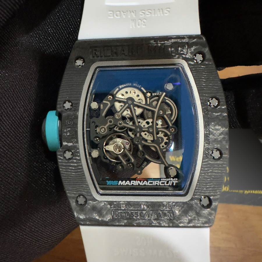 Verführerische Replica Uhr: Richard Mille RM055 Yas Marina Circuit, Sonderanfertigung, NTPT, Carbonfaser, 1:1, Vaucher-Uhrwerk – Bild 10