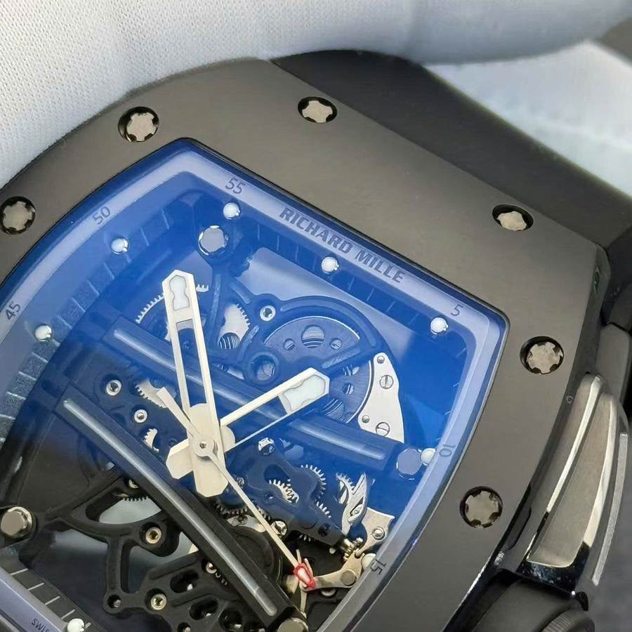 Charmante Replica Uhr: Richard Mille RM 61-01 Yohan Blake, ganz in Grau, limitierte Edition, schwarze Keramik, 42,7 mm X 50,23 mm – Bild 4