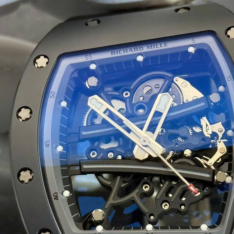 Charmante Replica Uhr: Richard Mille RM 61-01 Yohan Blake, ganz in Grau, limitierte Edition, schwarze Keramik, 42,7 mm X 50,23 mm – Bild 7