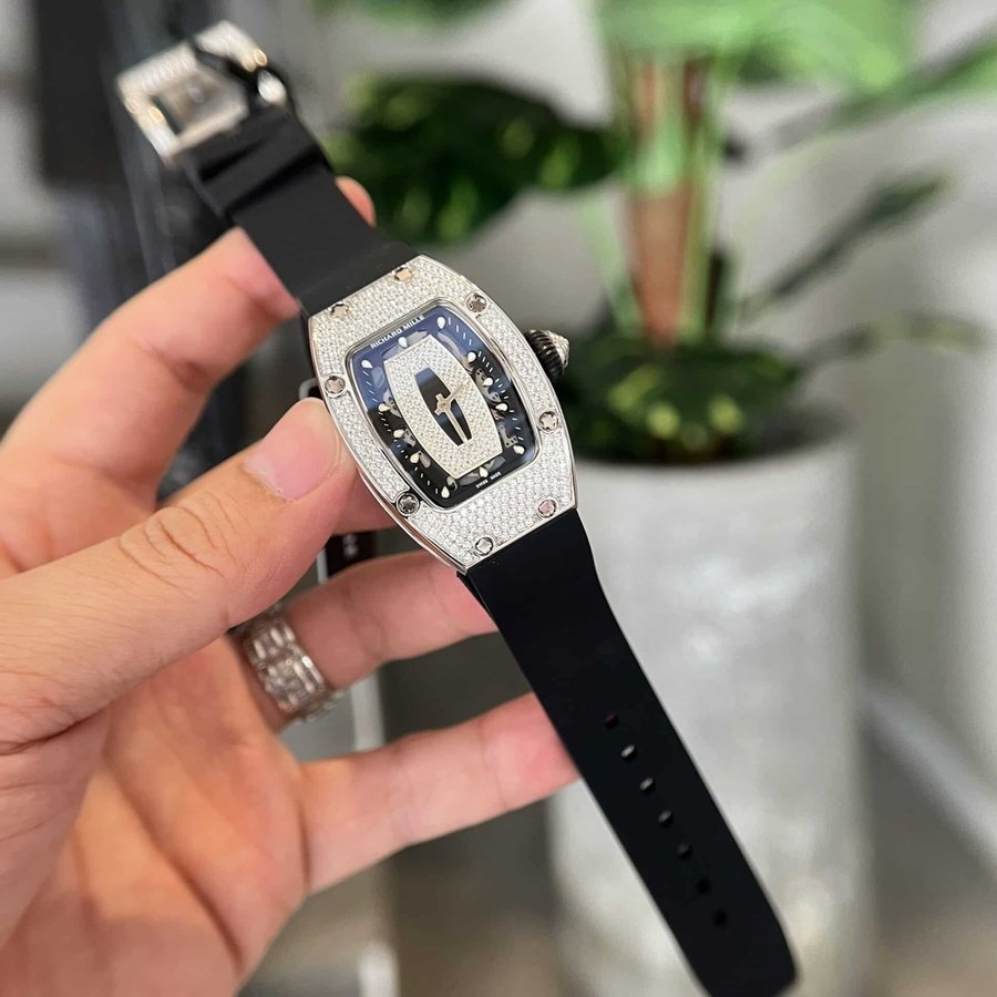 Günstige Replica Uhr: Richard Mille RM 07-01, vollständig, Diamanten, Black Lip 45.32 × 32,3 mm – Bild 4