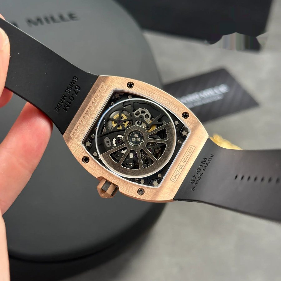 Exquisite Replica Uhr: Richard Mille RM 67-01, Roségold, Automatik, extraflach, Kautschukarmband, 38,7 mm X 47,5 mm – Bild 12