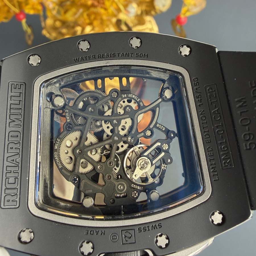 Faszinierende Replica Uhr: Richard Mille RM 61-01 Yohan Blake, ganz in Schwarz, Vaucher-Uhrwerk, 42,7 mm X 50,23 mm – Bild 8