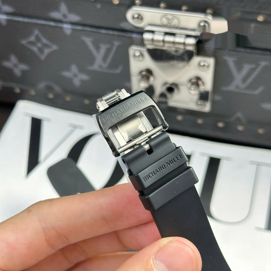 Wunderschöne Replica Uhr: Richard Mille RM 61-01 Yohan Blake, grün, schwarze Keramik, Quality, Armband, ZF 42,7 mm X 50,23 mm – Bild 12