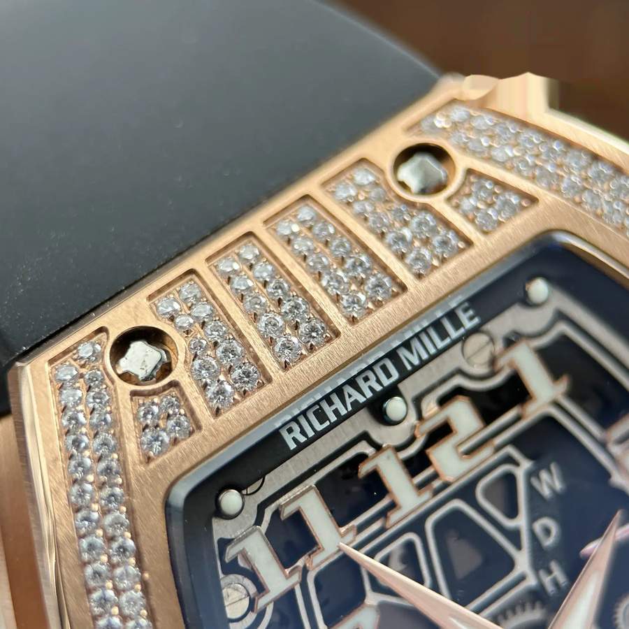 Luxuriös gestaltete Replica Uhr: Richard Mille RM67-01, Roségold, extraflach, mittlerer Steinbesatz, Moissanitbesatz, 38,7 mm X 47,5 mm – Bild 7