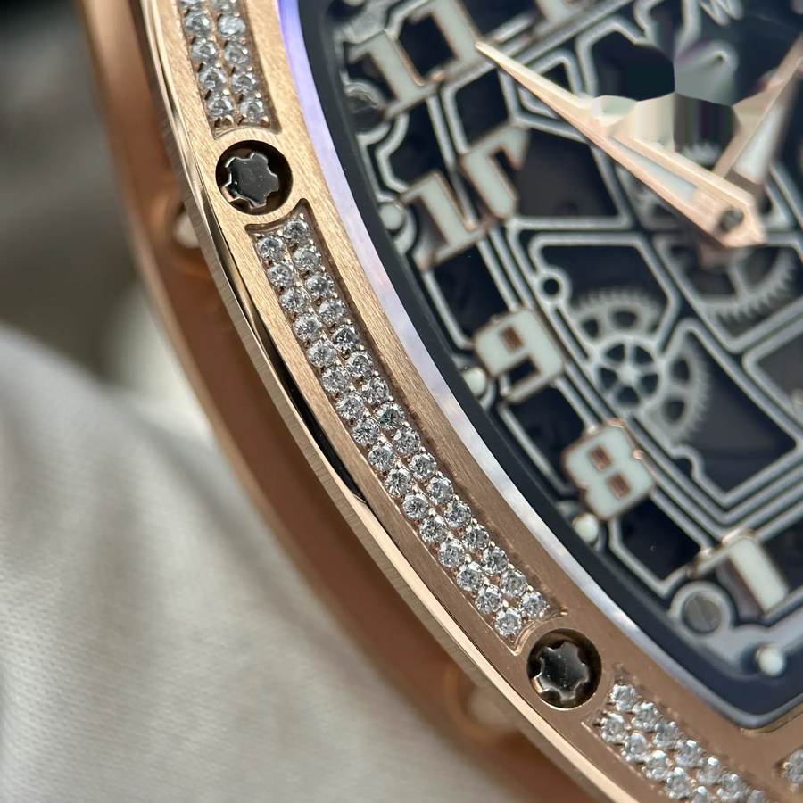 Luxuriös gestaltete Replica Uhr: Richard Mille RM67-01, Roségold, extraflach, mittlerer Steinbesatz, Moissanitbesatz, 38,7 mm X 47,5 mm – Bild 10